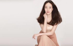 我难以放弃对已婚领导的爱，到底该怎么办才好？